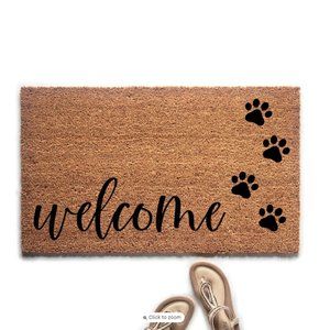 Urban Owl Welcome Pawprints Doormat - 18" x 30"